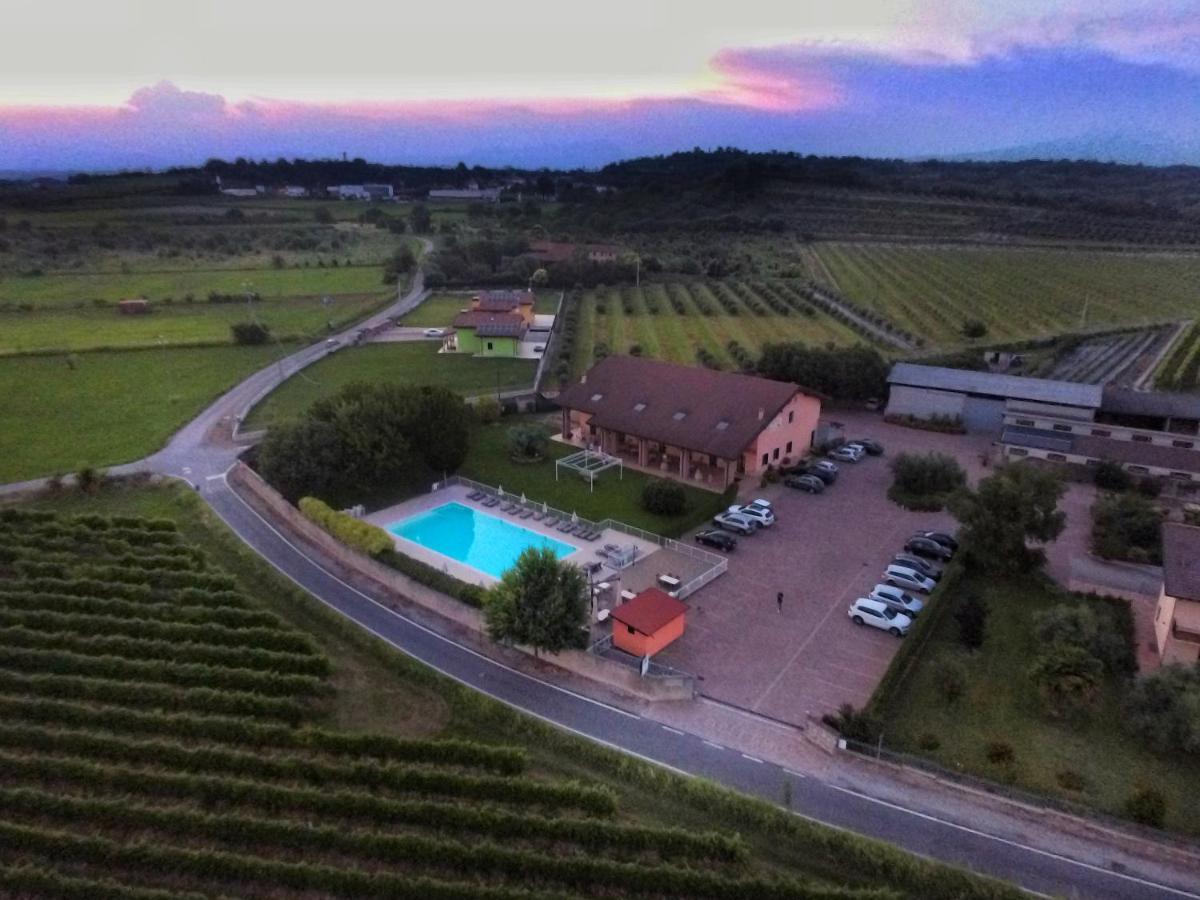 Agriturismo Ca' Del Gal Valeggio sul Mincio Bagian luar foto