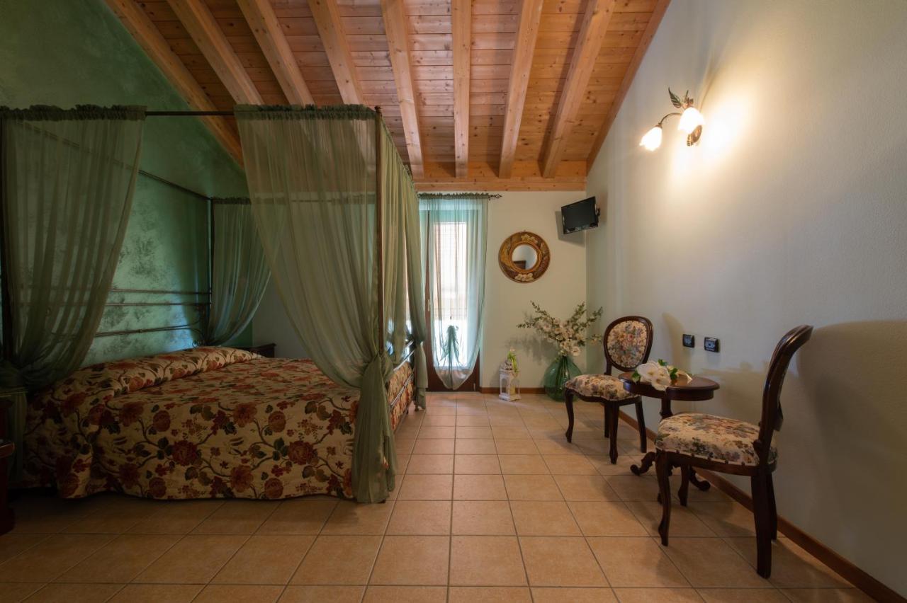 Agriturismo Ca' Del Gal Valeggio sul Mincio Bagian luar foto