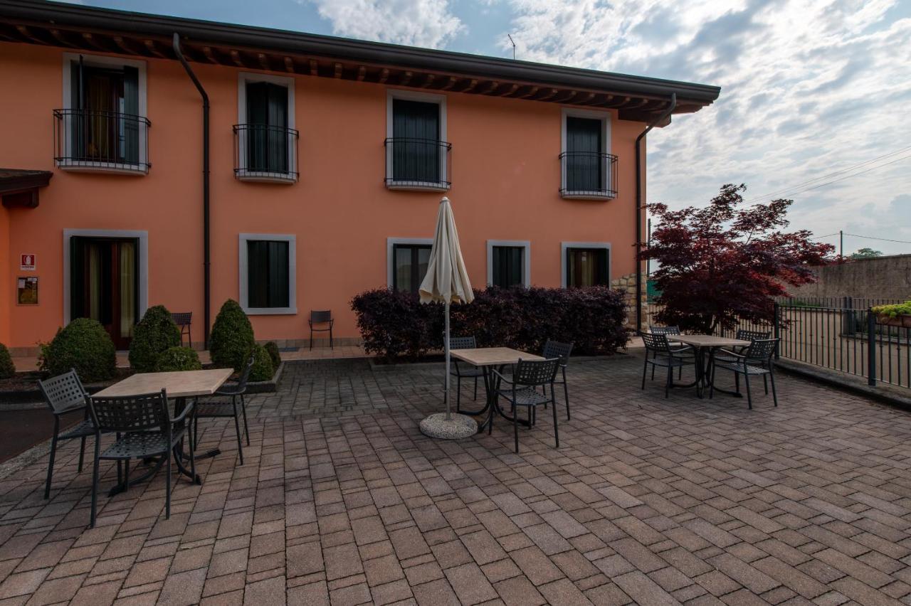 Agriturismo Ca' Del Gal Valeggio sul Mincio Bagian luar foto