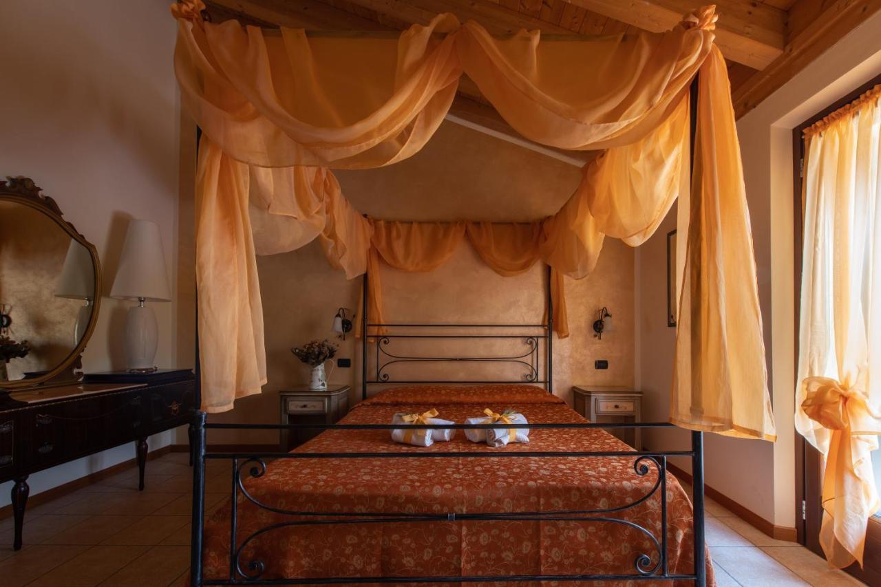 Agriturismo Ca' Del Gal Valeggio sul Mincio Bagian luar foto