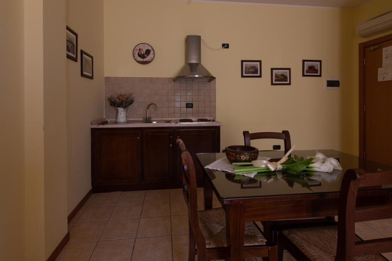 Agriturismo Ca' Del Gal Valeggio sul Mincio Bagian luar foto