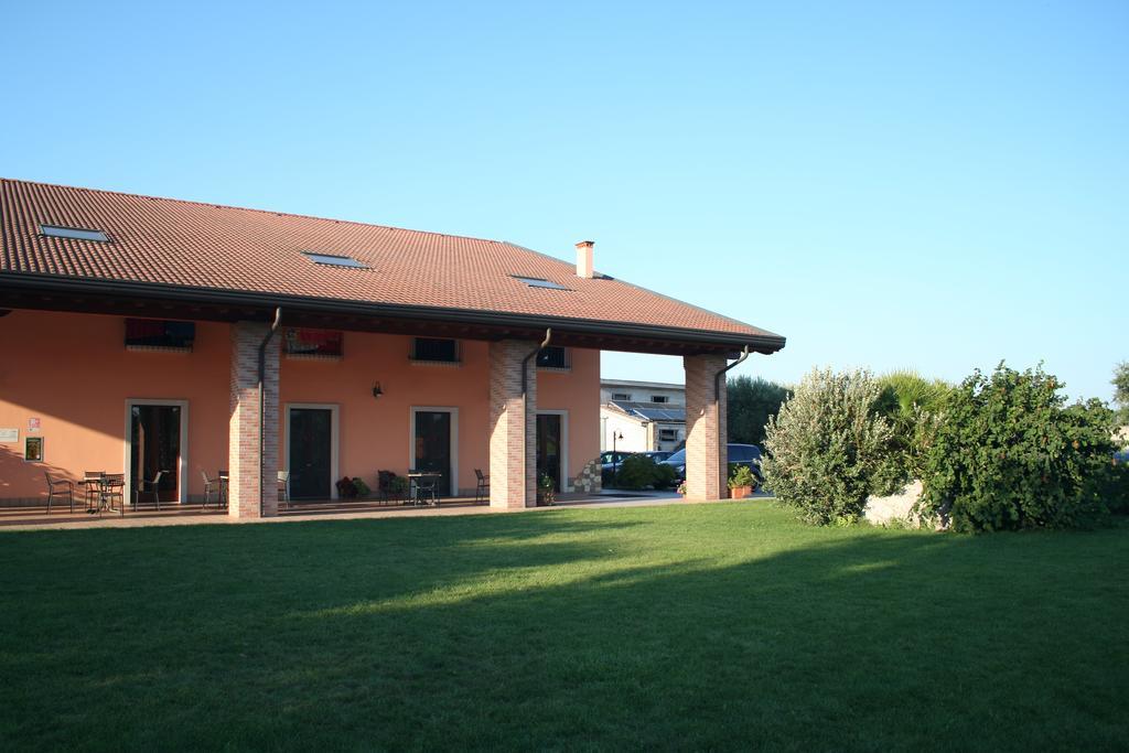 Agriturismo Ca' Del Gal Valeggio sul Mincio Bagian luar foto
