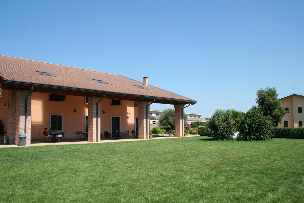 Agriturismo Ca' Del Gal Valeggio sul Mincio Bagian luar foto